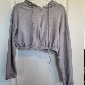 Zip-up crop sweatshirt jacket
